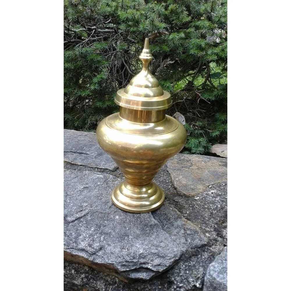 brass vase vintage, mid century, Hollywood Regency